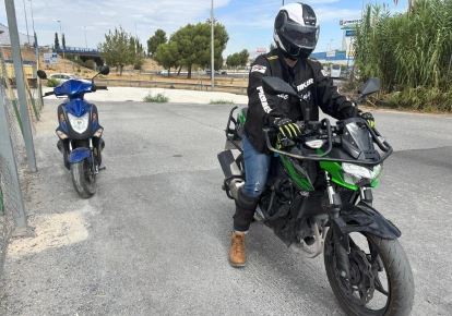 autoescuela granada moto permiso a2 de molina